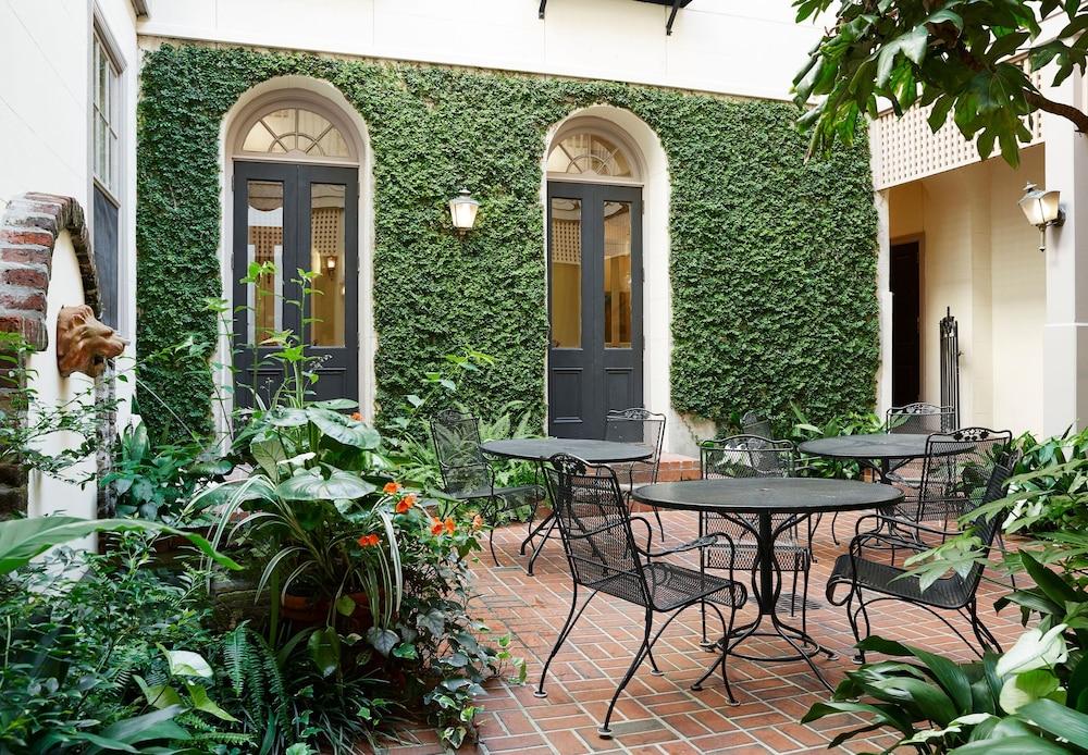 Kings Courtyard Inn Charleston Exterior photo