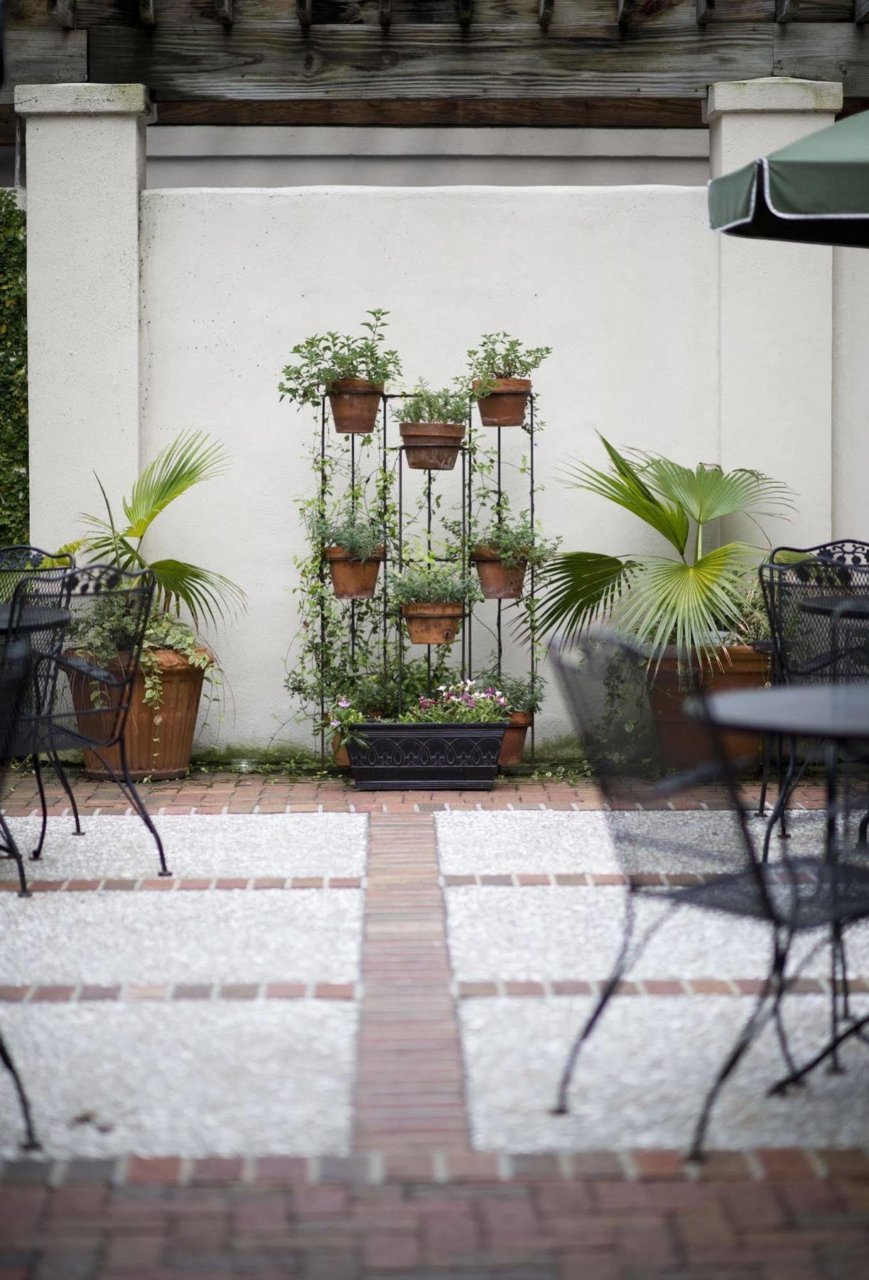 Kings Courtyard Inn Charleston Exterior photo